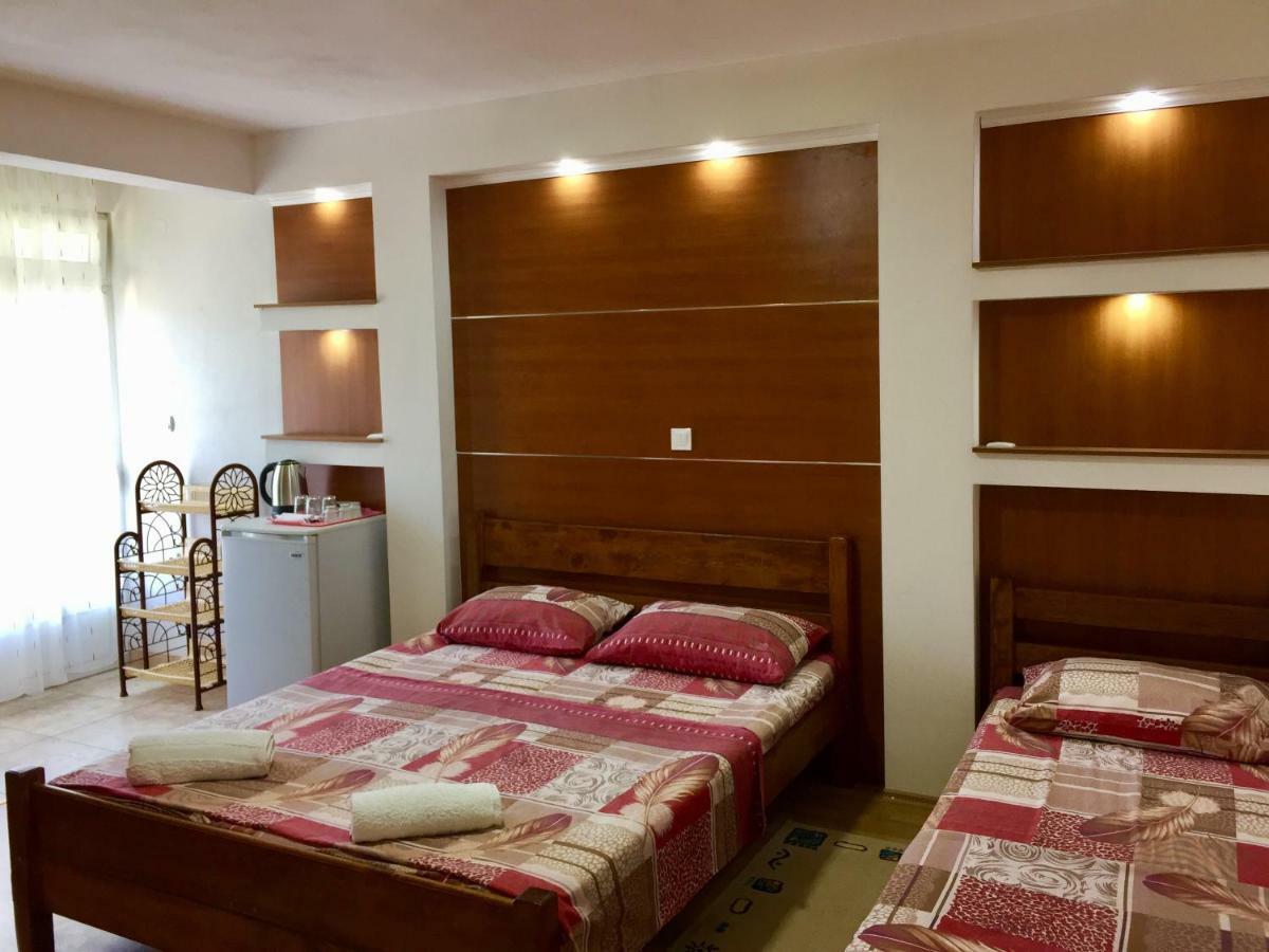 Apartments Flamingo Ulcinj Kültér fotó